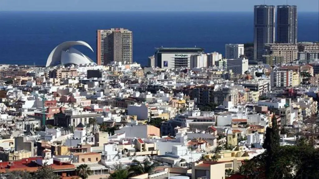 mezczyzna ukrywa cialo swojej matki przez szesc miesiecy w swoim domu w santa cruz de tenerife