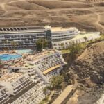 spor o legalizacje nielegalnego hotelu na lanzarote