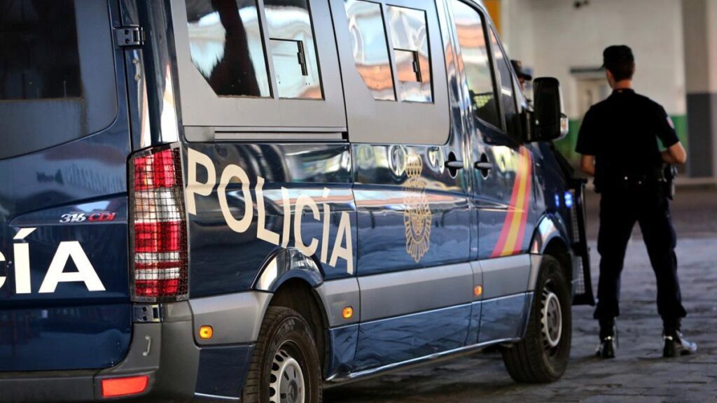 brutalny napad na jubilera w las palmas sprawca uciekl z lupem