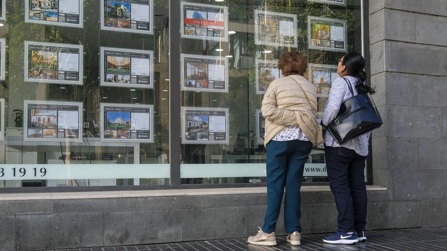kanary chca ograniczyc sprzedaz mieszkan obcokrajowcom
