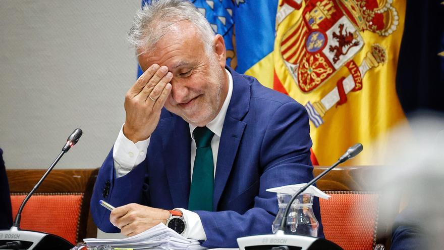 torres broni sie przed komisja ws zakupow medycznych