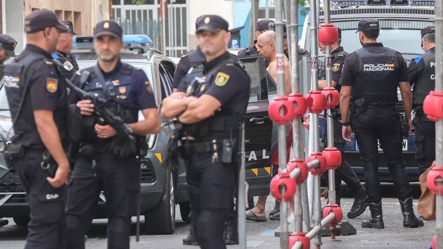 wielka akcja policji na gran canarii 12 zatrzymanych