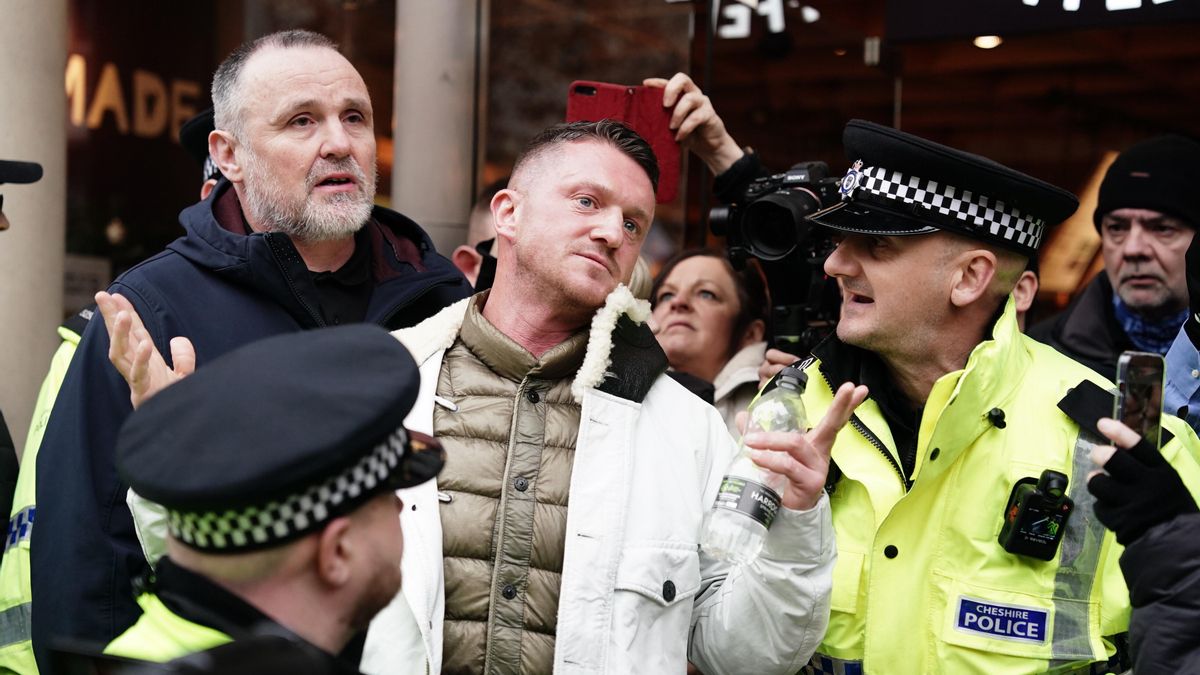 Tommy Robinson Teneryfa