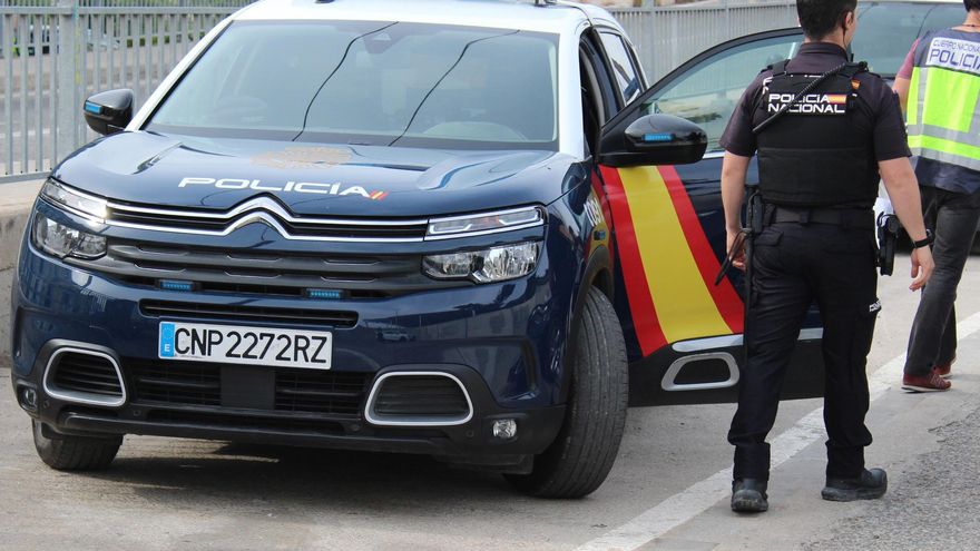 Napad z nożem na sklep mięsny w Las Palmas. Złodziej zapomniał
