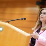 senator zada rachunkow za wakacje sancheza na lanzarote