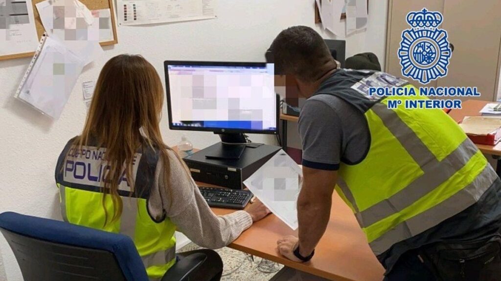 Aresztowanie za podpalenie samochodu partnerki na Lanzarote