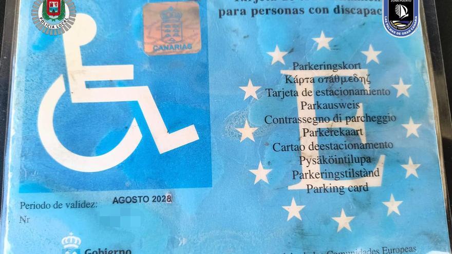 Fałszywa karta parkingowa na Gran Canarii. Grozi więzienie