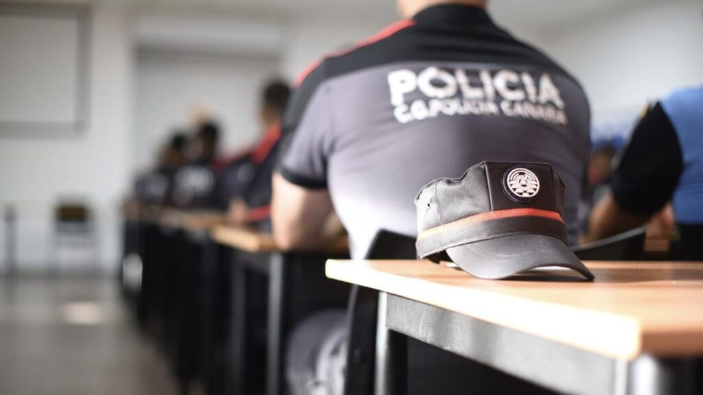 Chaos w rekrutacji do kanaryjskiej policji. Kandydaci idą do sądu