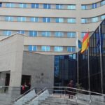 Trener molestował 14 latkę na Teneryfie. Szokujące SMS y