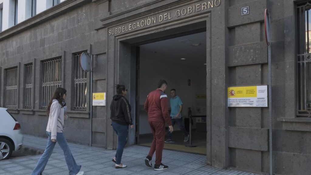 imigranci gwinea rownikowa kanary biurokracja praca