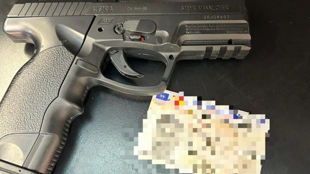 policja lokalna las palmas brak taserow szkolen interwencje el teteo