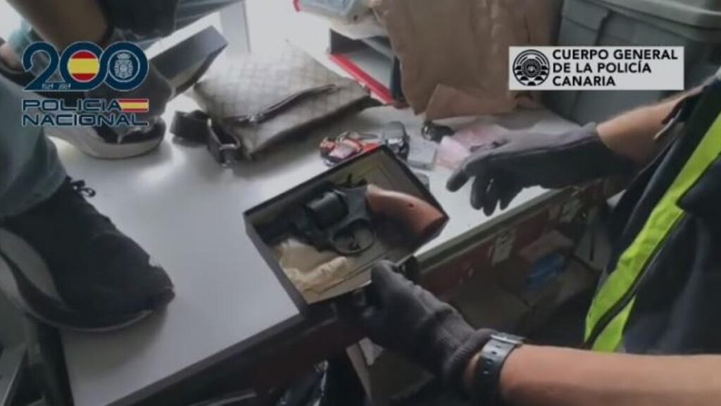 rozbicie sieci pedofilskiej gran canaria aresztowania