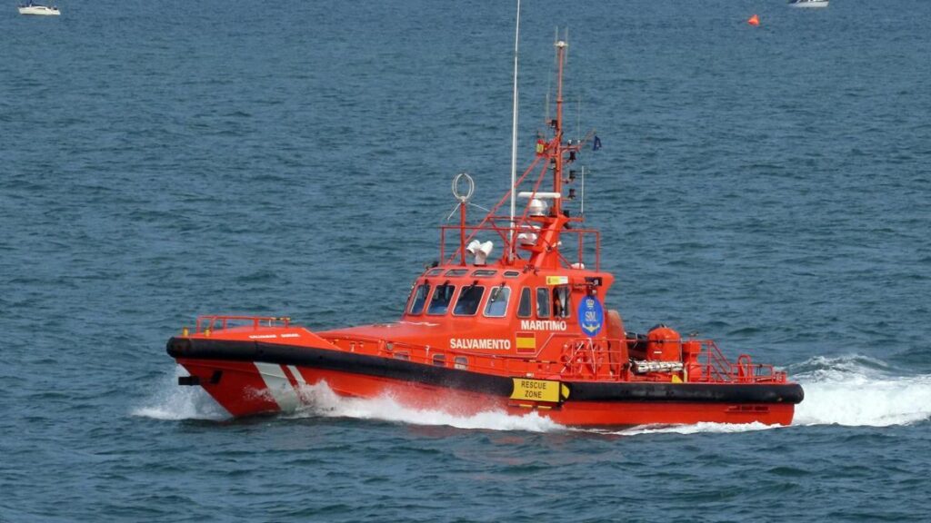 wrak jachtu la laguna ratunek helikopterem