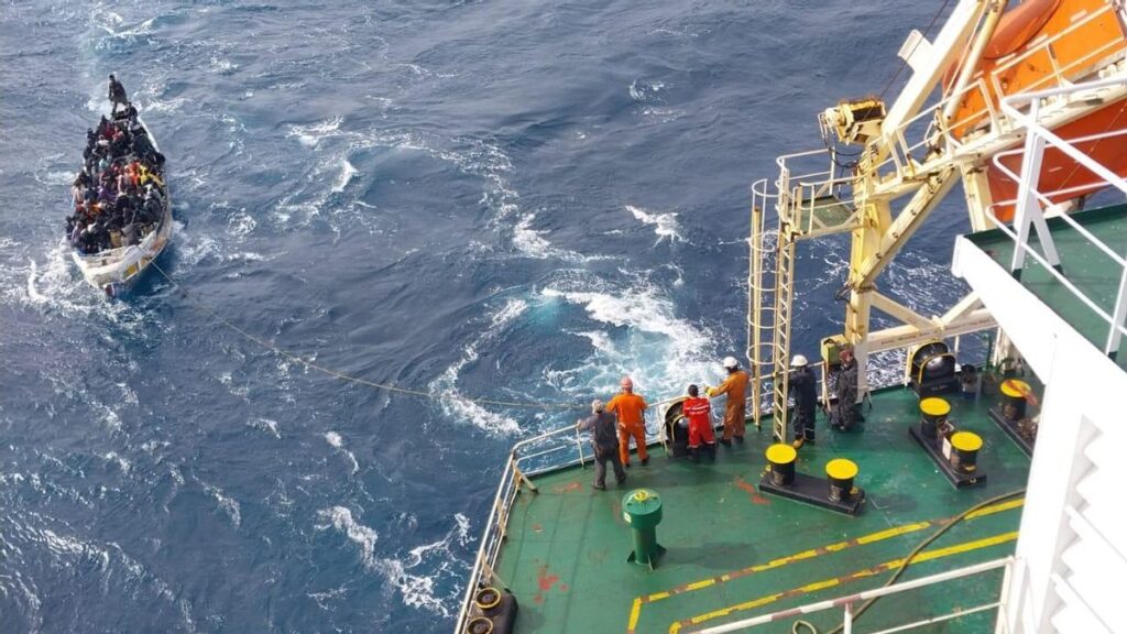 dwie ofiary smierci cayuco ratunek el hierro