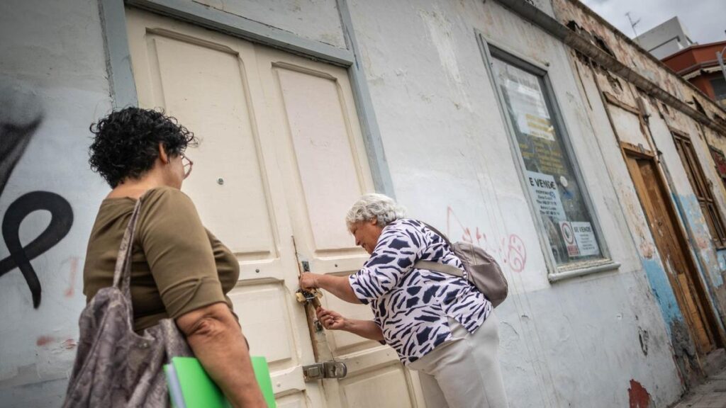 okupowane mieszkania sprzedaz wyspy kanaryjskie rynek nieruchomosci