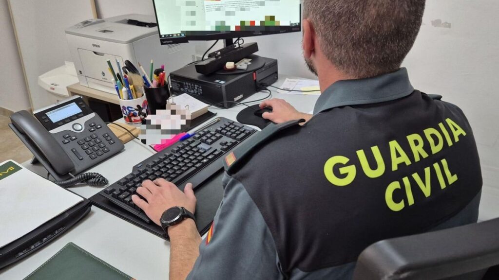 oszustwo ubezpieczeniowe teneryfa agent 156 osob