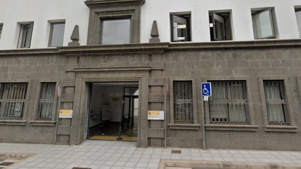 regularizacja migrantow kanary benefity