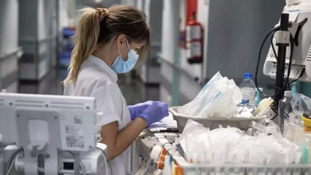 scs placi miliardy bez umow kontrolerzy ostrzegaja