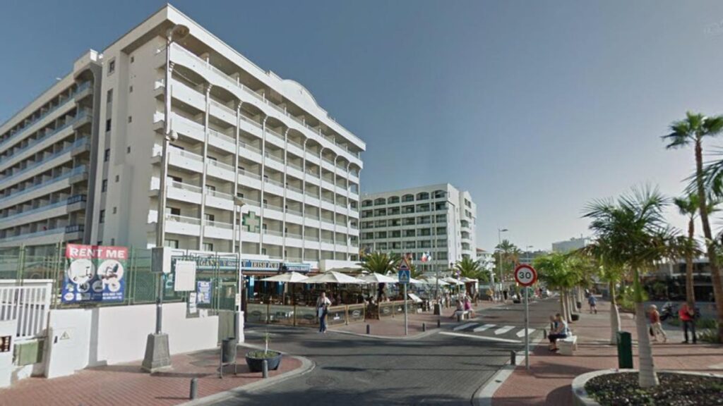 tragiczny upadek turysty hotel playa del ingles