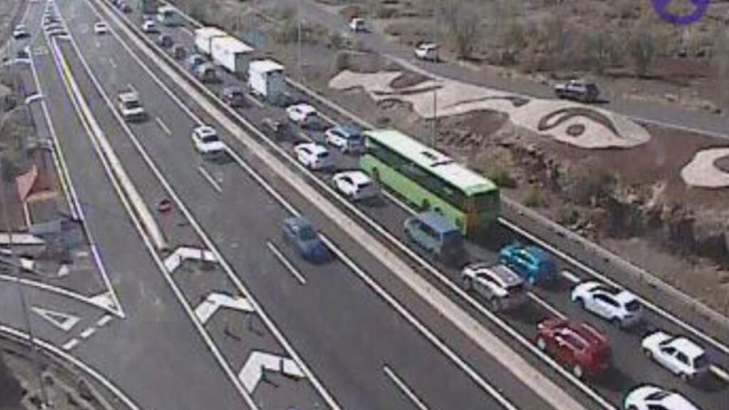 pozar samochodu tf 1 lotnisko teneryfa poludniowa