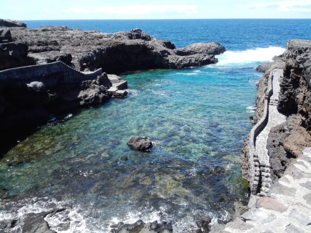 charco manso el hierro
