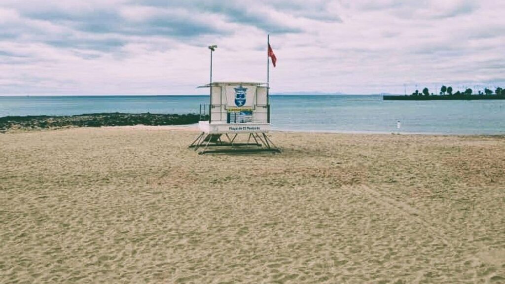 plaza el reducto arrecife cerrada semana santa vertidos