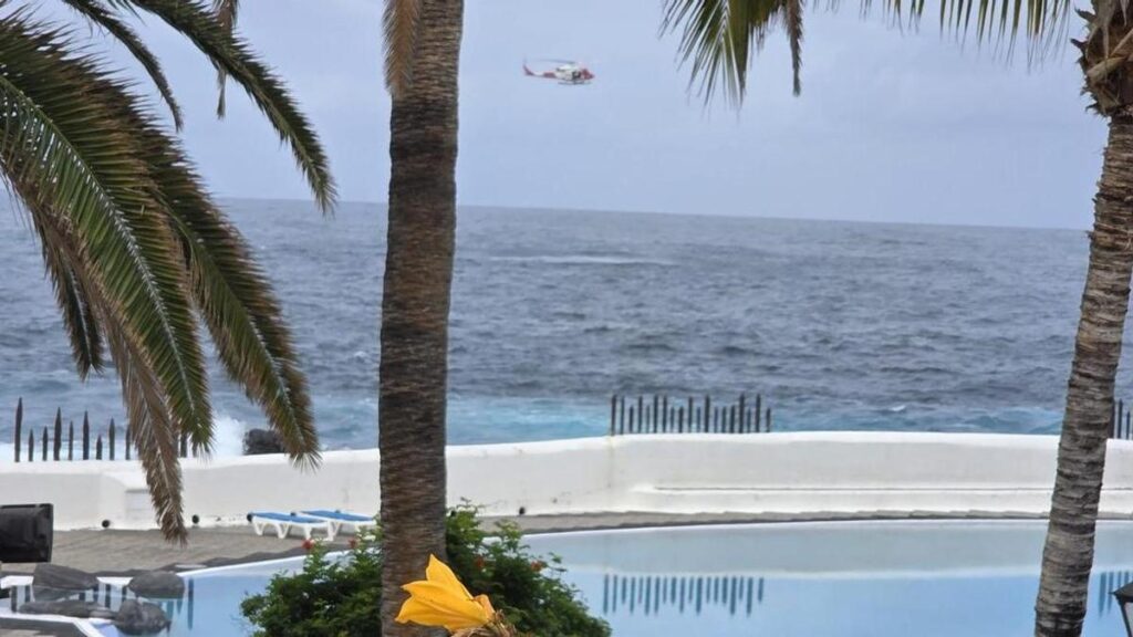 ratunek 78 latki morze puerto de la cruz