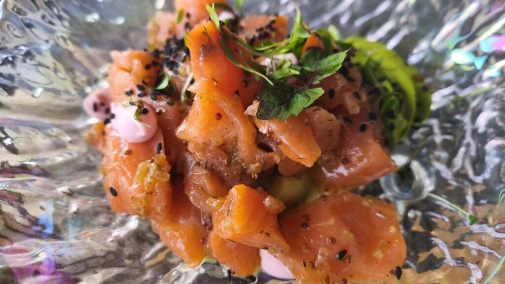 lidl wycofuje lososia alert listeria kanary