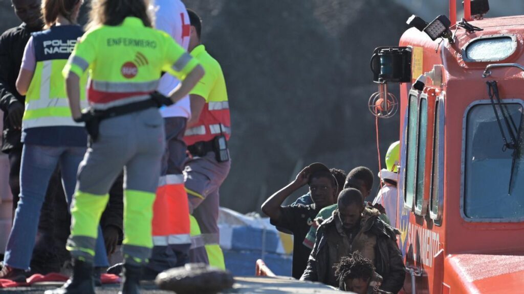 lodz 157 migrantow port la restinga el hierro