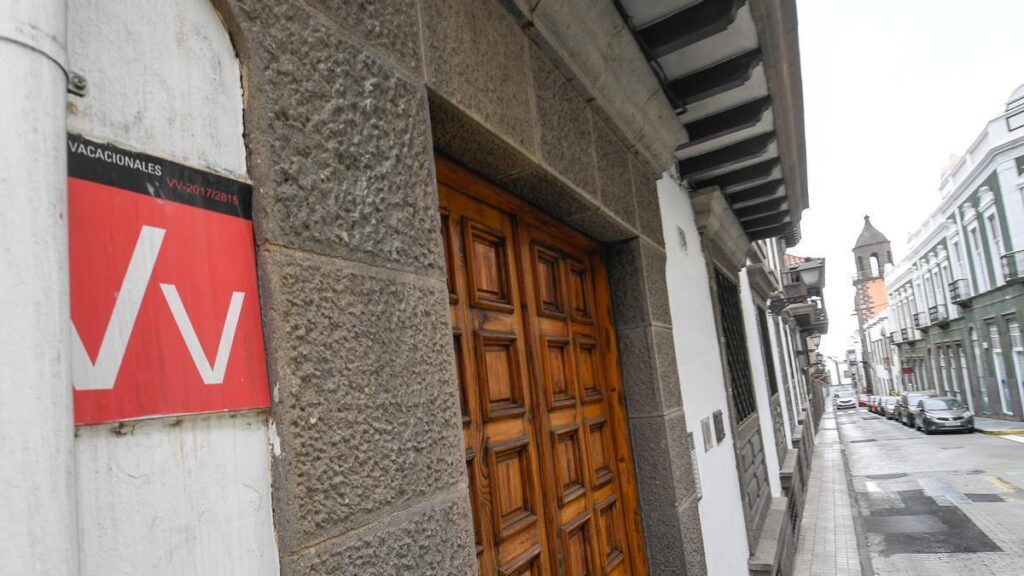 spor o nowe prawo turystyczne wyspy kanaryjskie