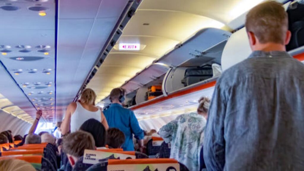 bojka easyjet teneryfa liverpool
