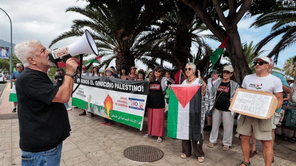 protest przeciwko izraelowi waterpolo teneryfa