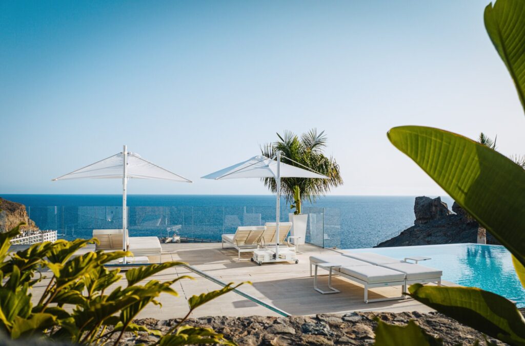 Grand Horizon Infinity Pool