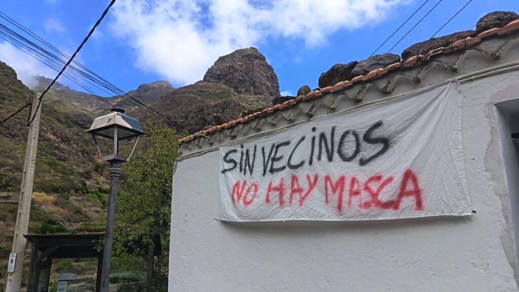 masca protesty mieszkancow zamkniecie drogi