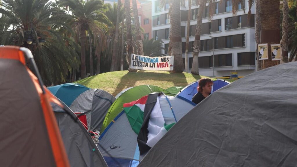 protest mieszkaniowy las palmas gran canaria